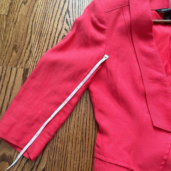 White House, Black market size 6 linen blend blazer coral color - Picture 14 of 14